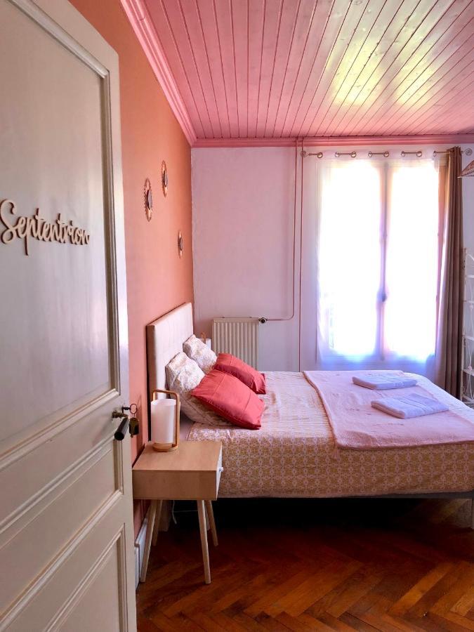 A L'Ombre Du Fort Fuilla Екстериор снимка